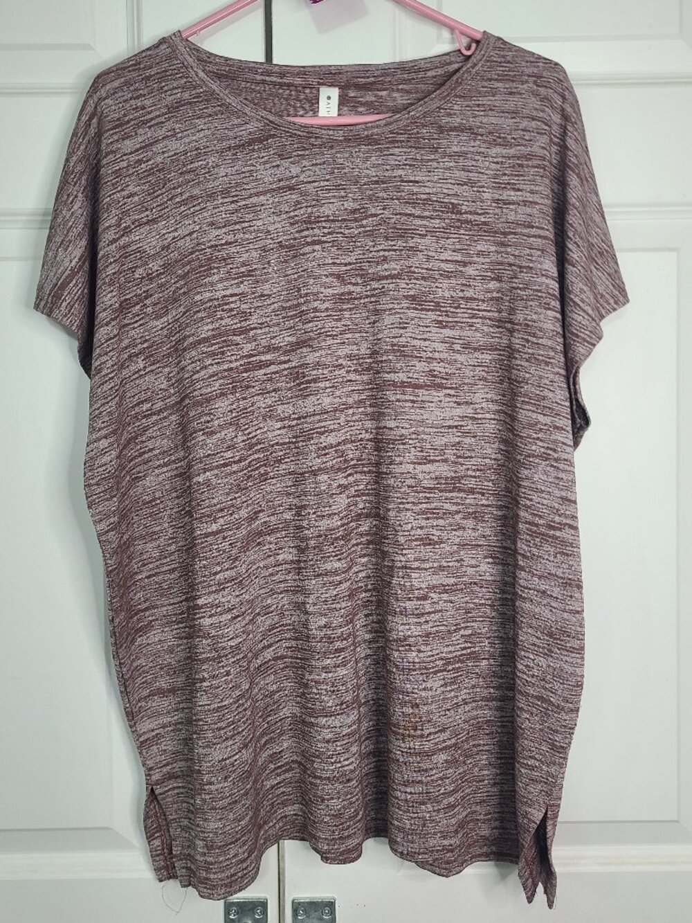 Athleta Breezy Scoop Neck Tee Spiced Plum Heather Oversized T-Shirt -Size Large